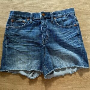 Madewell Classic Blue Denim Women’s Shorts - Raw Hem
